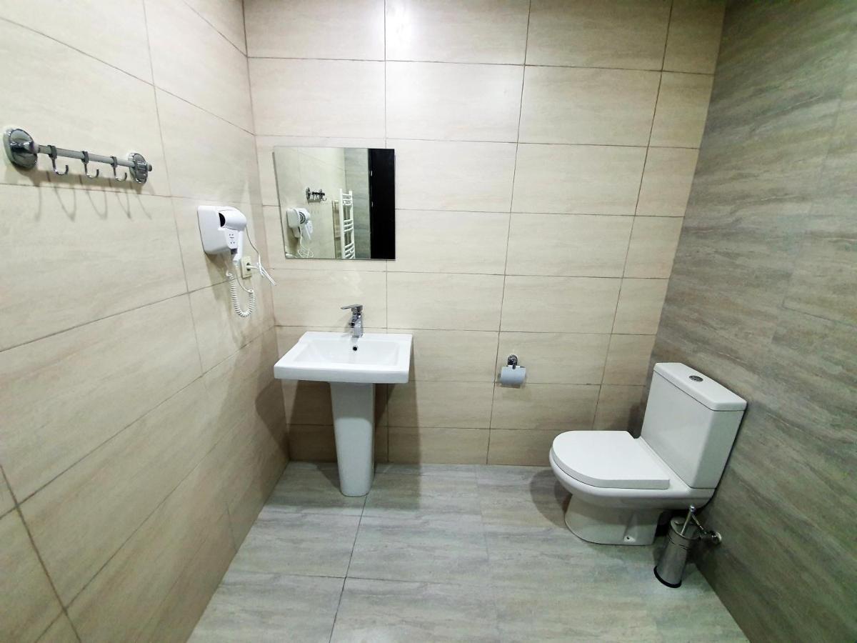 Taba Hall Boutique Hotel Akhaltsikhe  Bagian luar foto