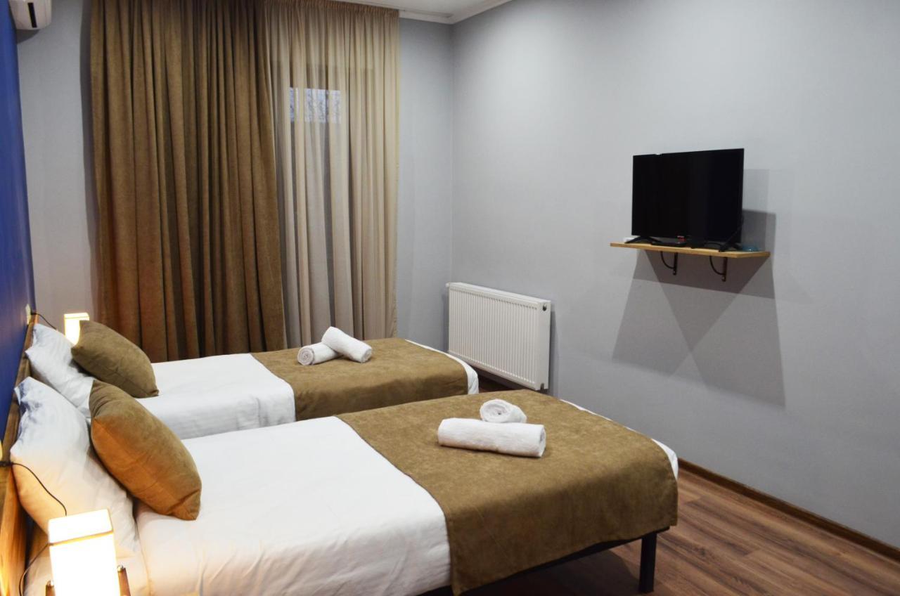 Taba Hall Boutique Hotel Akhaltsikhe  Bagian luar foto